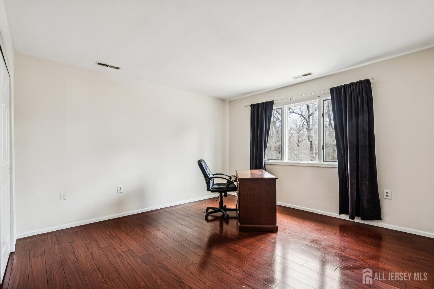 3 Shira Lane Manalapan NJ 07726
