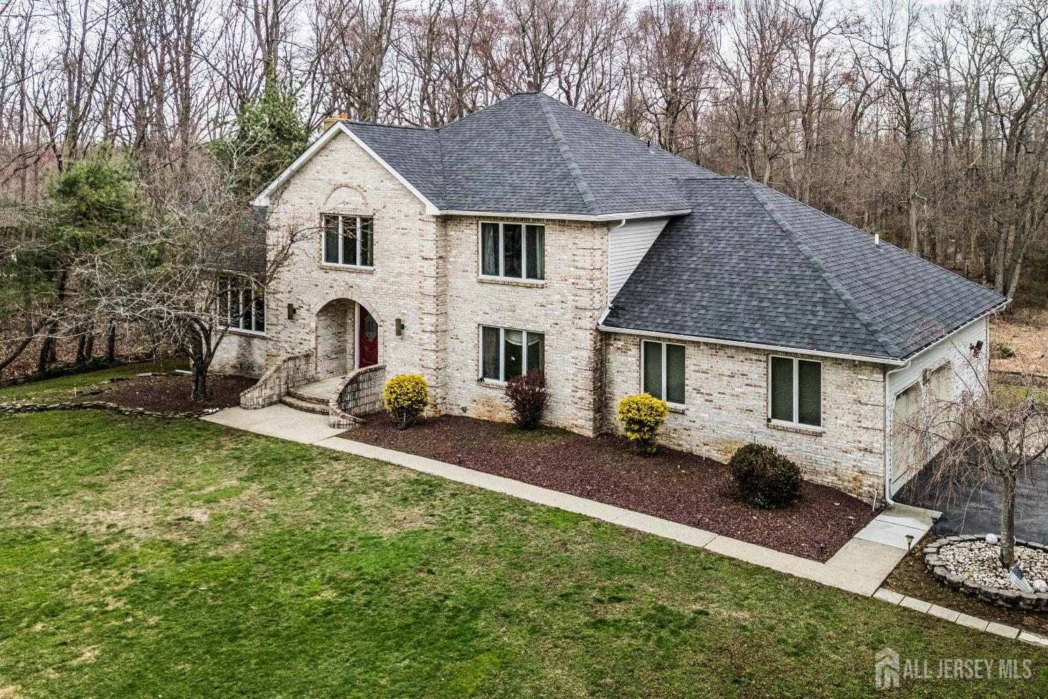 3 Shira Lane Manalapan NJ 07726