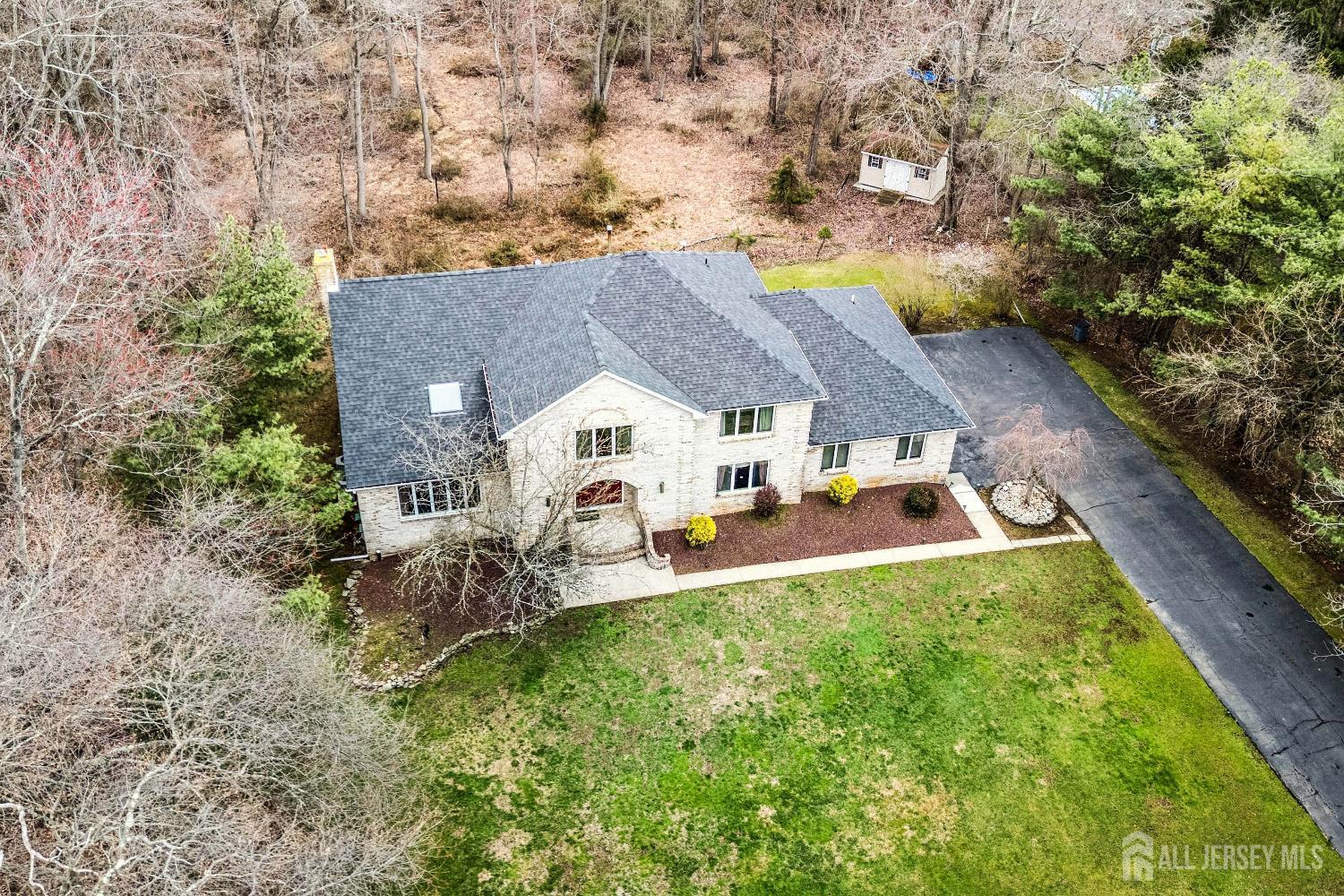 3 Shira Lane Manalapan NJ 07726