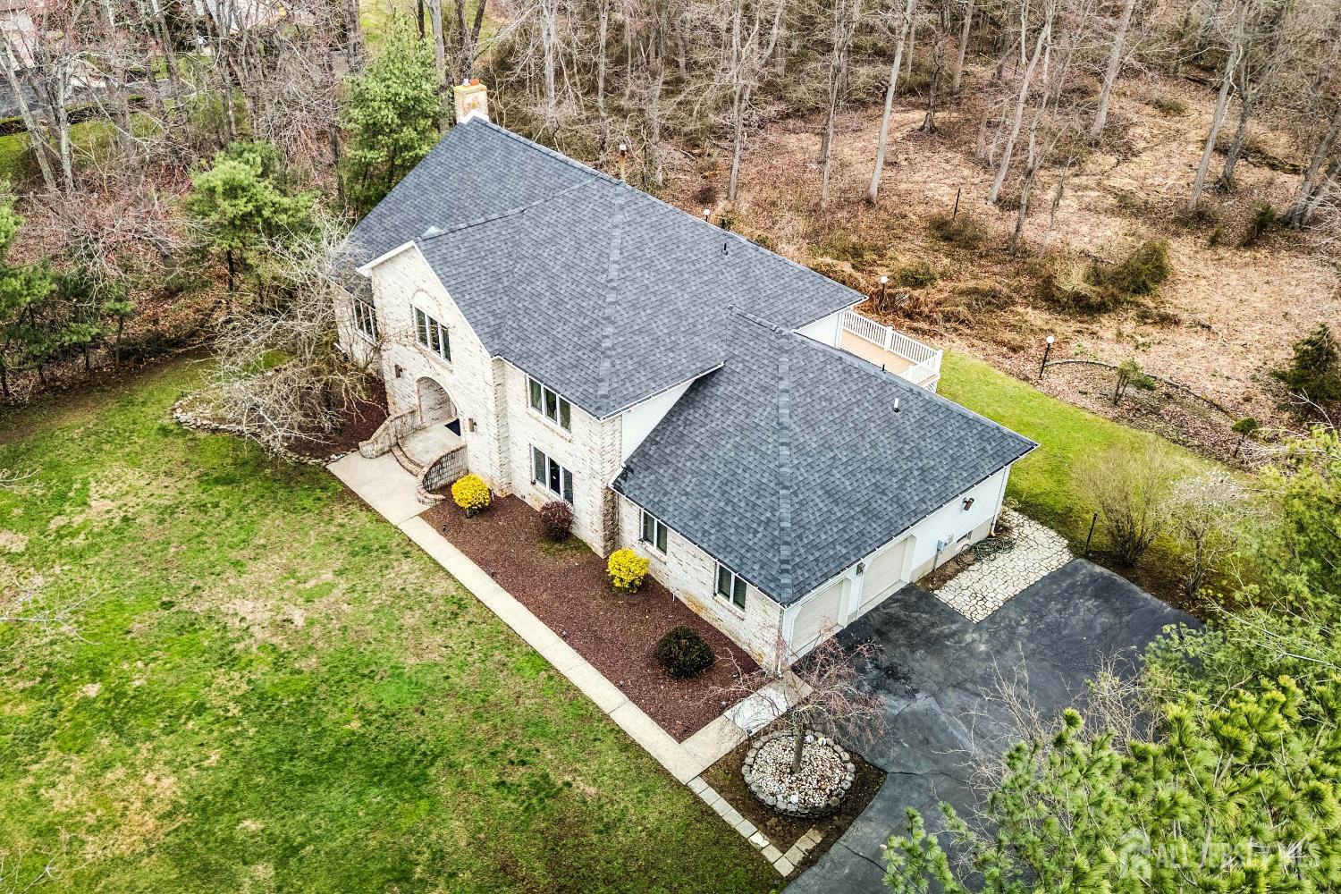 3 Shira Lane Manalapan NJ 07726