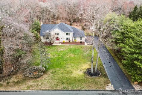 3 Shira Lane Manalapan NJ 07726