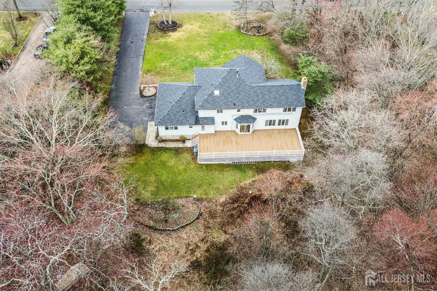 3 Shira Lane Manalapan NJ 07726