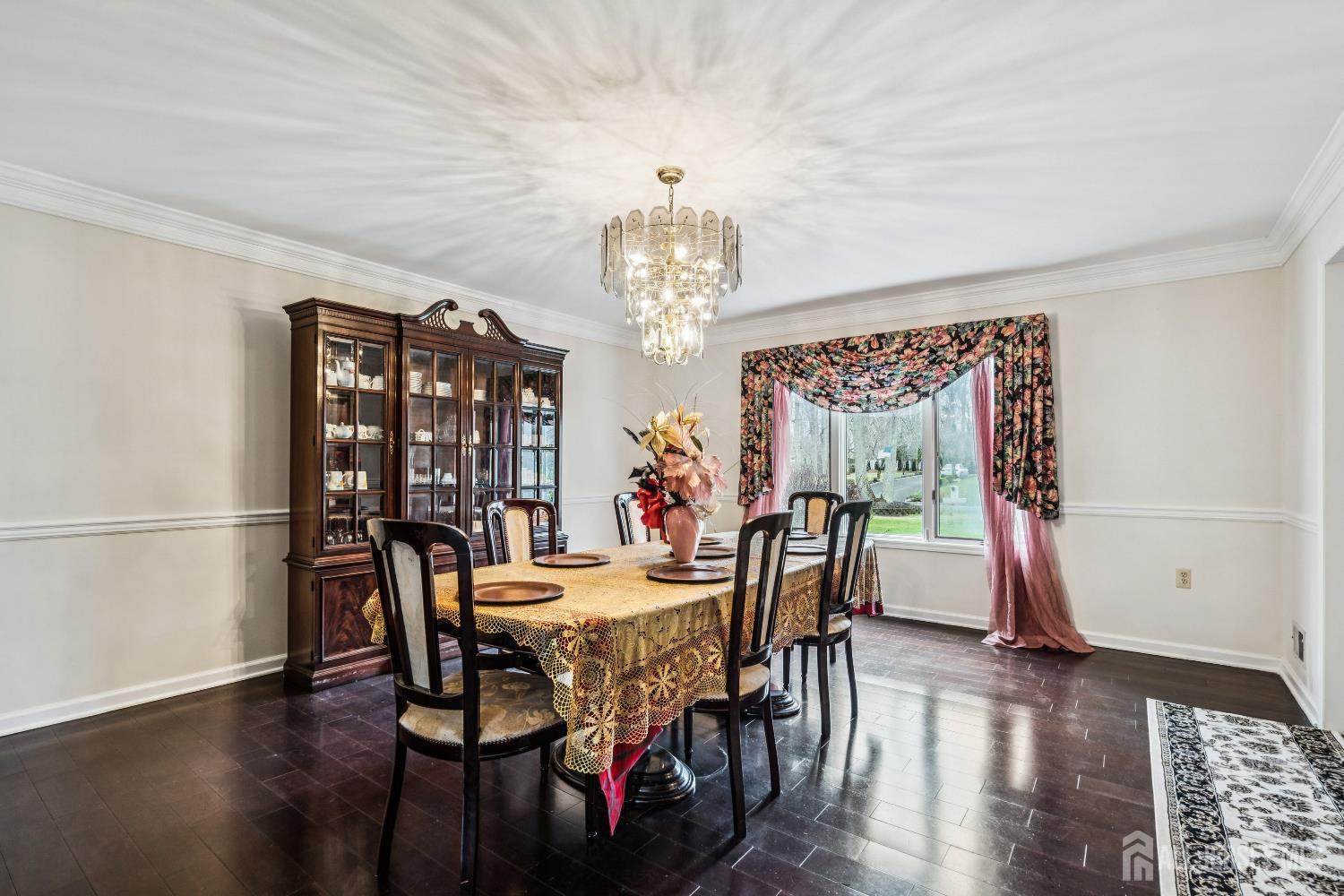 3 Shira Lane Manalapan NJ 07726