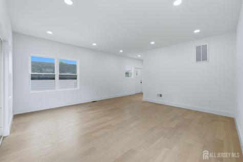 617 Fairview Avenue Piscataway NJ 08854