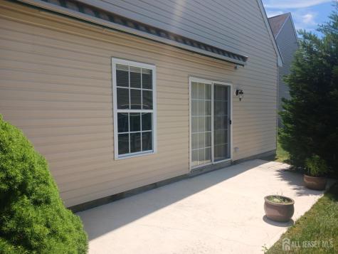 6 Holly Manor Court Helmetta NJ 08828