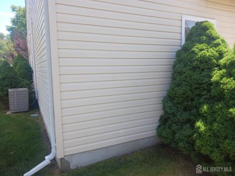 6 Holly Manor Court Helmetta NJ 08828