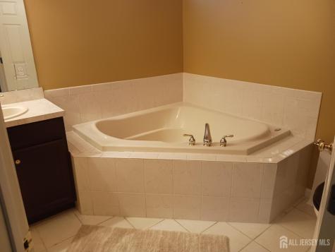 6 Holly Manor Court Helmetta NJ 08828