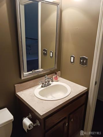 6 Holly Manor Court Helmetta NJ 08828