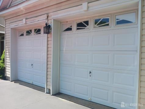 6 Holly Manor Court Helmetta NJ 08828