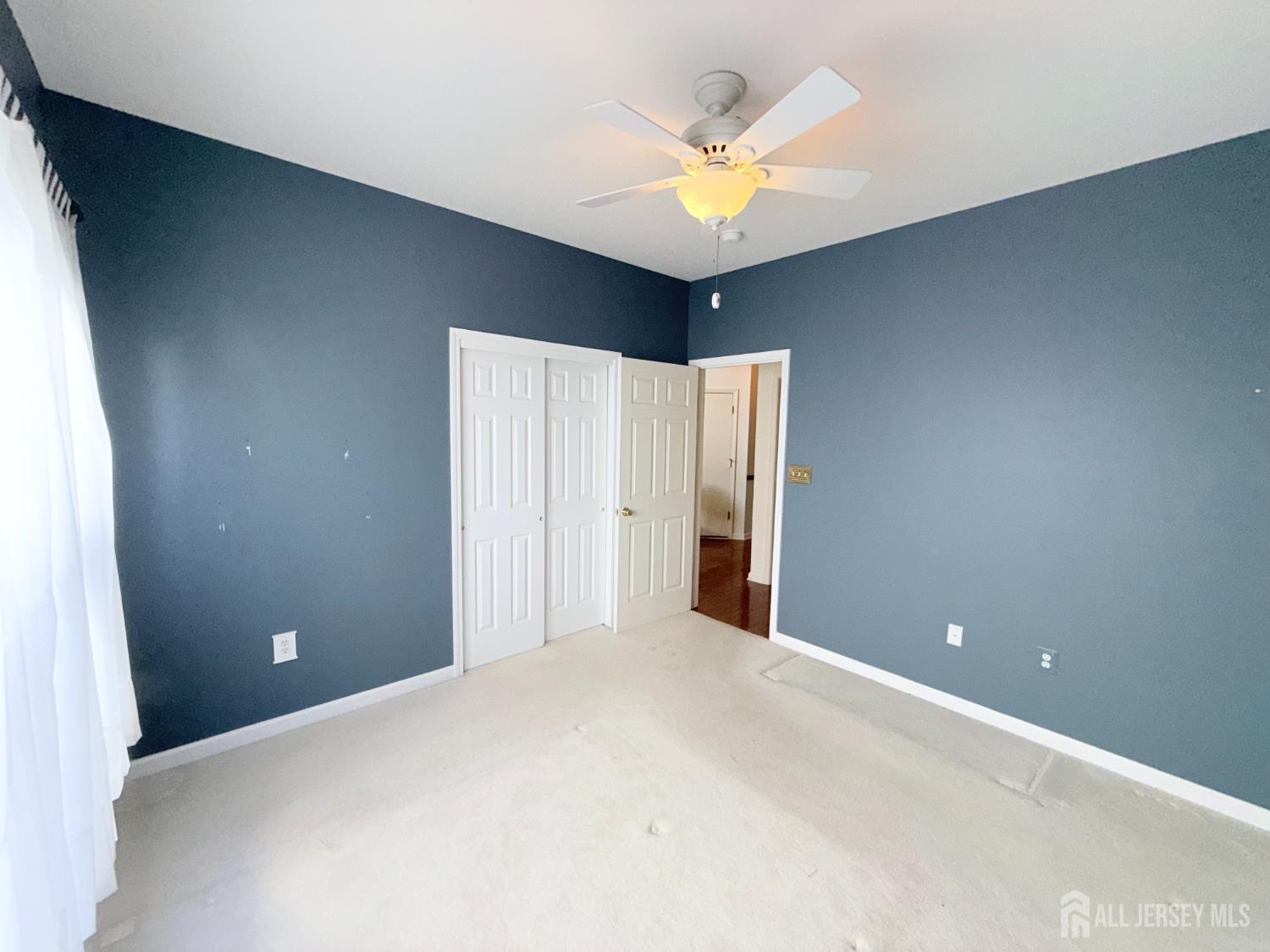 6 Holly Manor Court Helmetta NJ 08828