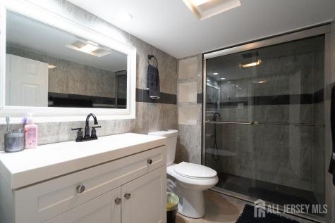 25 Reid Street Sayreville NJ 08872