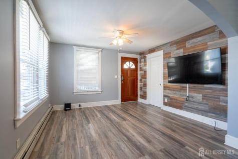 25 Reid Street Sayreville NJ 08872
