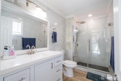 25 Reid Street Sayreville NJ 08872