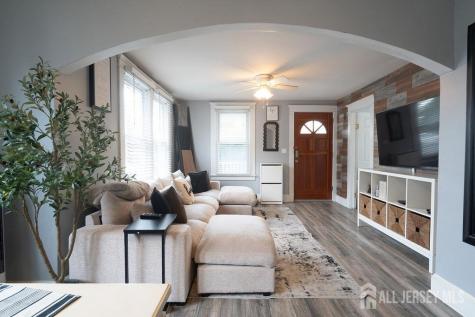 25 Reid Street Sayreville NJ 08872