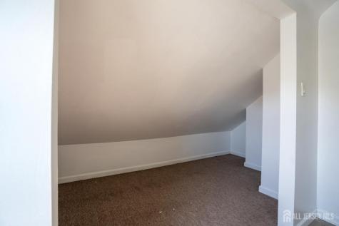 25 Reid Street Sayreville NJ 08872