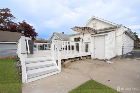 25 Reid Street Sayreville NJ 08872