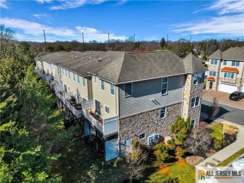 12 White Oak Lane Matawan NJ 07747
