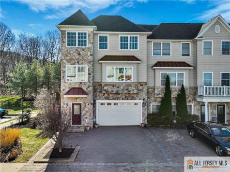 12 White Oak Lane Matawan NJ 07747