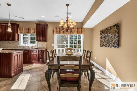12 White Oak Lane Matawan NJ 07747