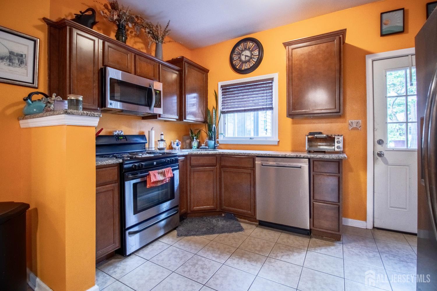 30 James Street South River NJ 08882