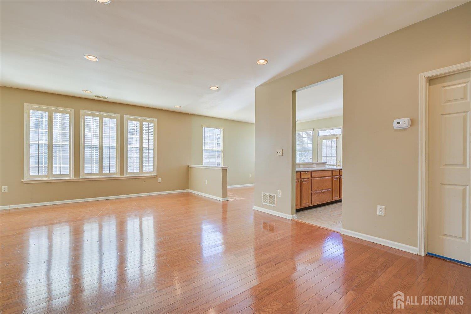 39 Stony Path Drive South Brunswick NJ 08810