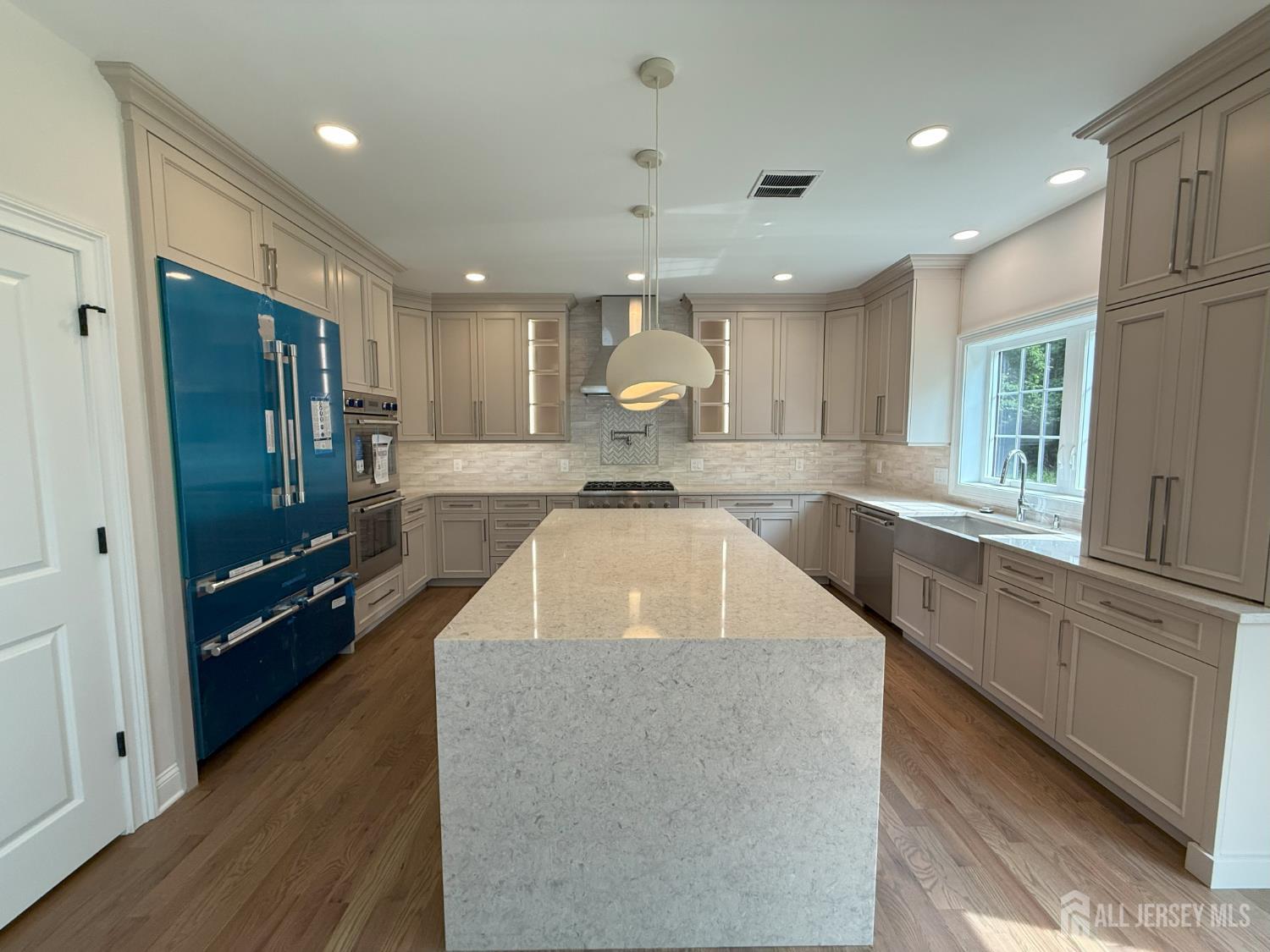 2 Joye Lane South Brunswick NJ 08852