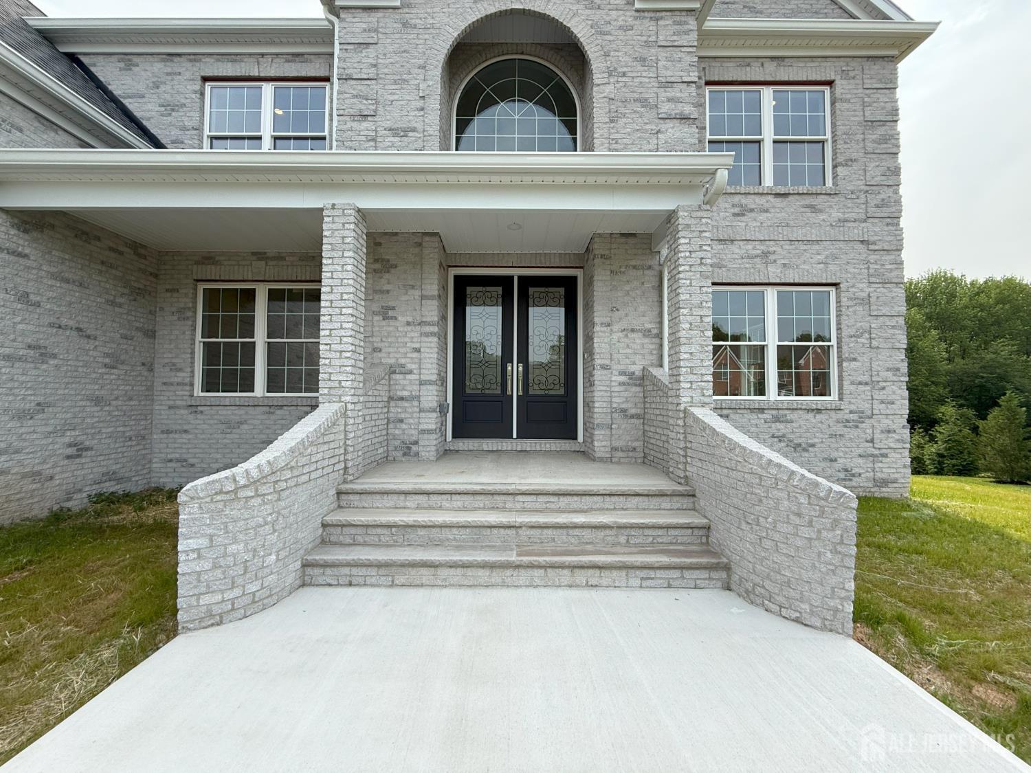 2 Joye Lane South Brunswick NJ 08852