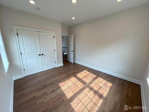 2 Joye Lane South Brunswick NJ 08852