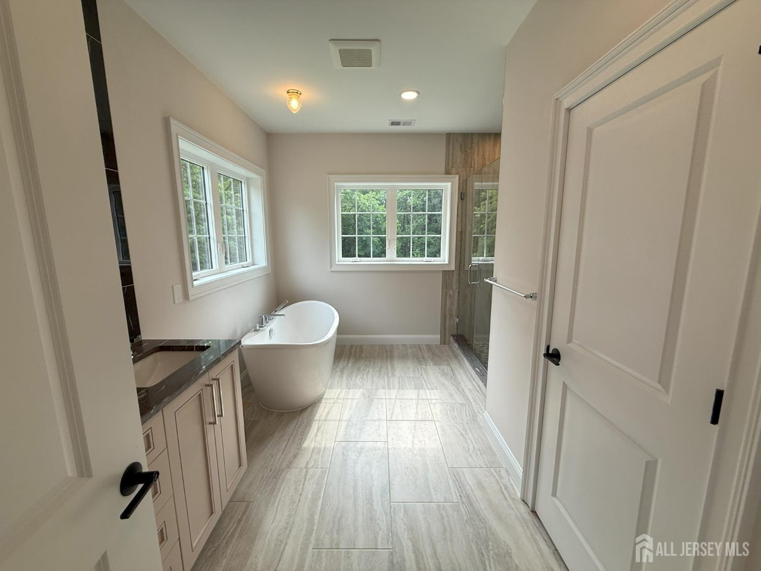 2 Joye Lane South Brunswick NJ 08852