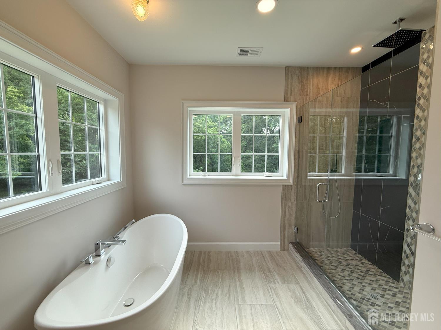2 Joye Lane South Brunswick NJ 08852