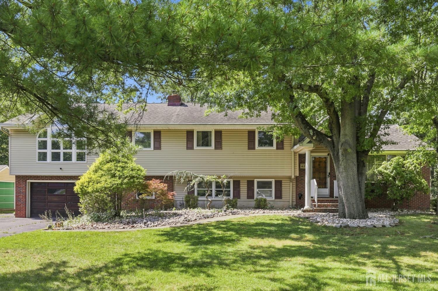 470 Blue Rige Avenue Piscataway NJ 08854