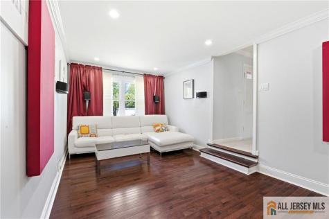 1622 Taylor Drive North Brunswick NJ 08902