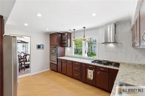 1622 Taylor Drive North Brunswick NJ 08902