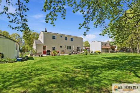 1622 Taylor Drive North Brunswick NJ 08902