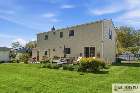 1622 Taylor Drive North Brunswick NJ 08902