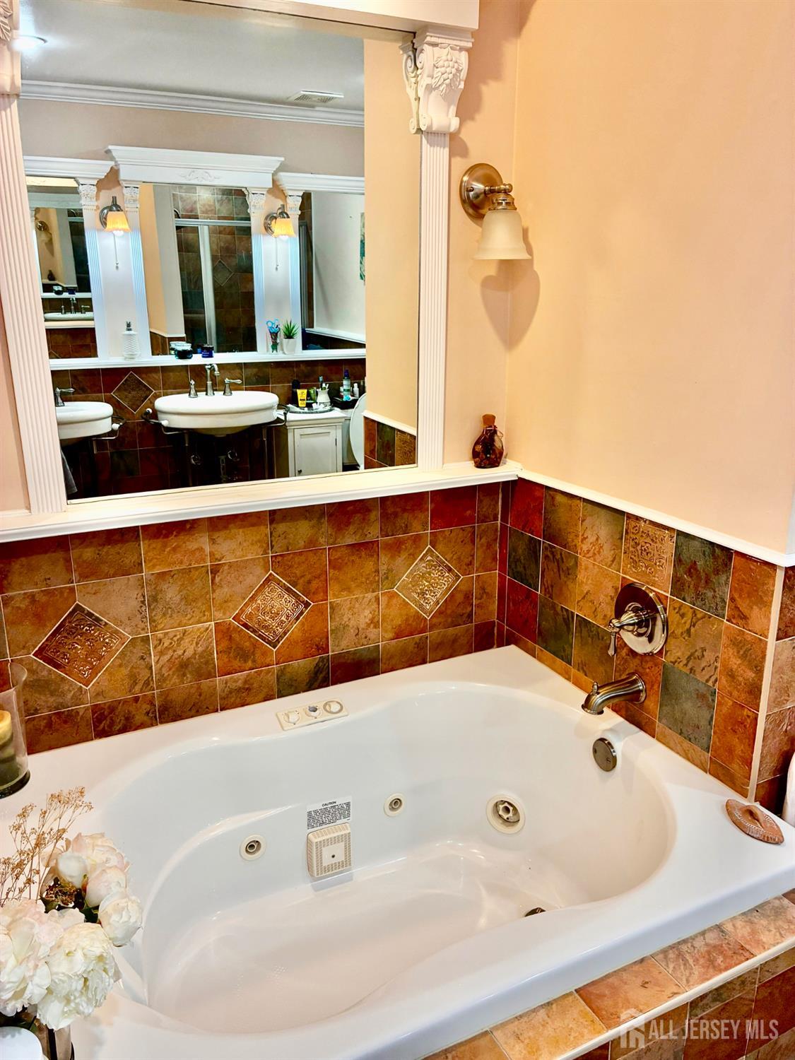 125 Wainwright Drive Matawan NJ 07747