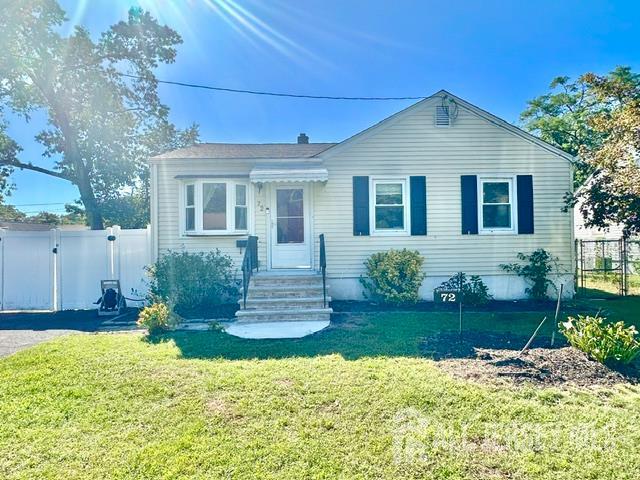 72 Fernhead Avenue Spotswood NJ 08884