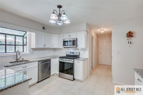 22 Woodgate Drive South Brunswick NJ 08852