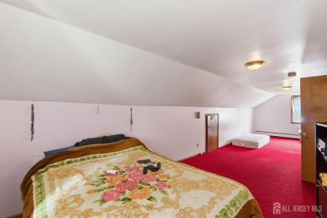 2 Oakwood Place North Brunswick NJ 08902