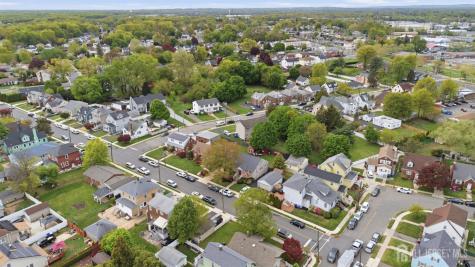 2 Oakwood Place North Brunswick NJ 08902