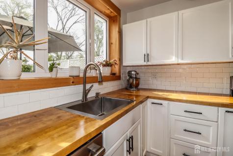 360 Fairview Avenue Dunellen NJ 08812