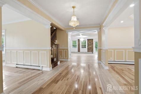 905 N Washington Avenue Green Brook NJ 08812