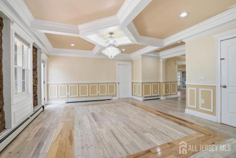 905 N Washington Avenue Green Brook NJ 08812