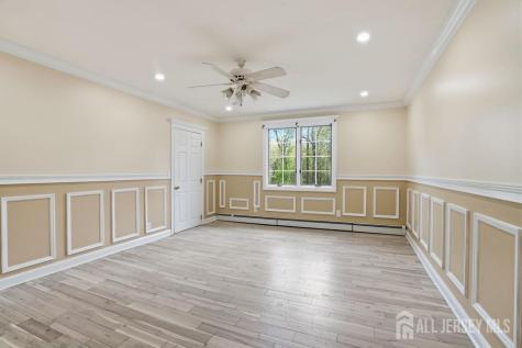 905 N Washington Avenue Green Brook NJ 08812