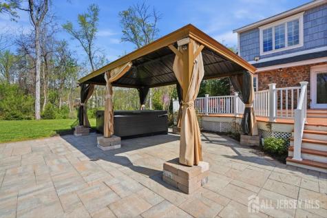 905 N Washington Avenue Green Brook NJ 08812