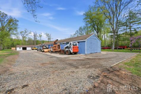 905 N Washington Avenue Green Brook NJ 08812