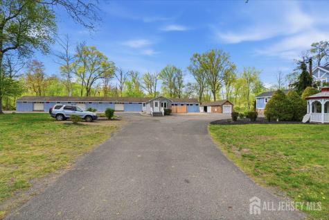 905 N Washington Avenue Green Brook NJ 08812