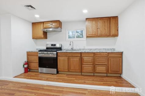 905 N Washington Avenue Green Brook NJ 08812