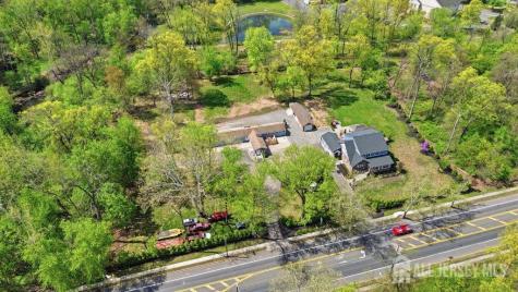 905 N Washington Avenue Green Brook NJ 08812