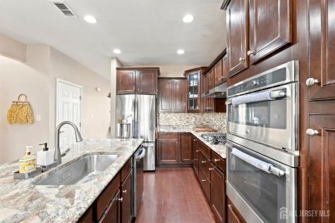 23 Morris Lane Cranbury NJ 08512